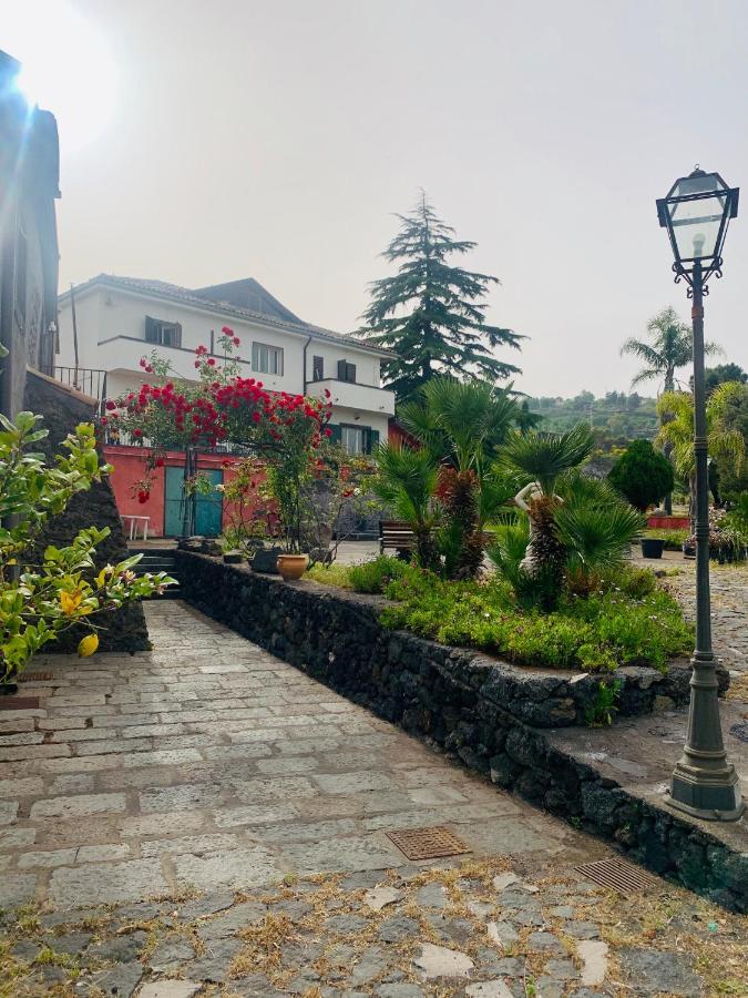 Villa Alessio - Case Vacanza Con Piscina Sull'Etna Puntalazzo Exterior foto