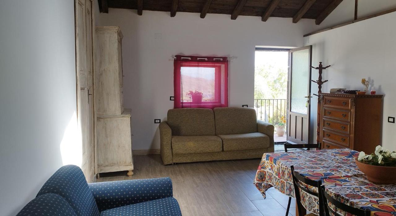 Villa Alessio - Case Vacanza Con Piscina Sull'Etna Puntalazzo Exterior foto